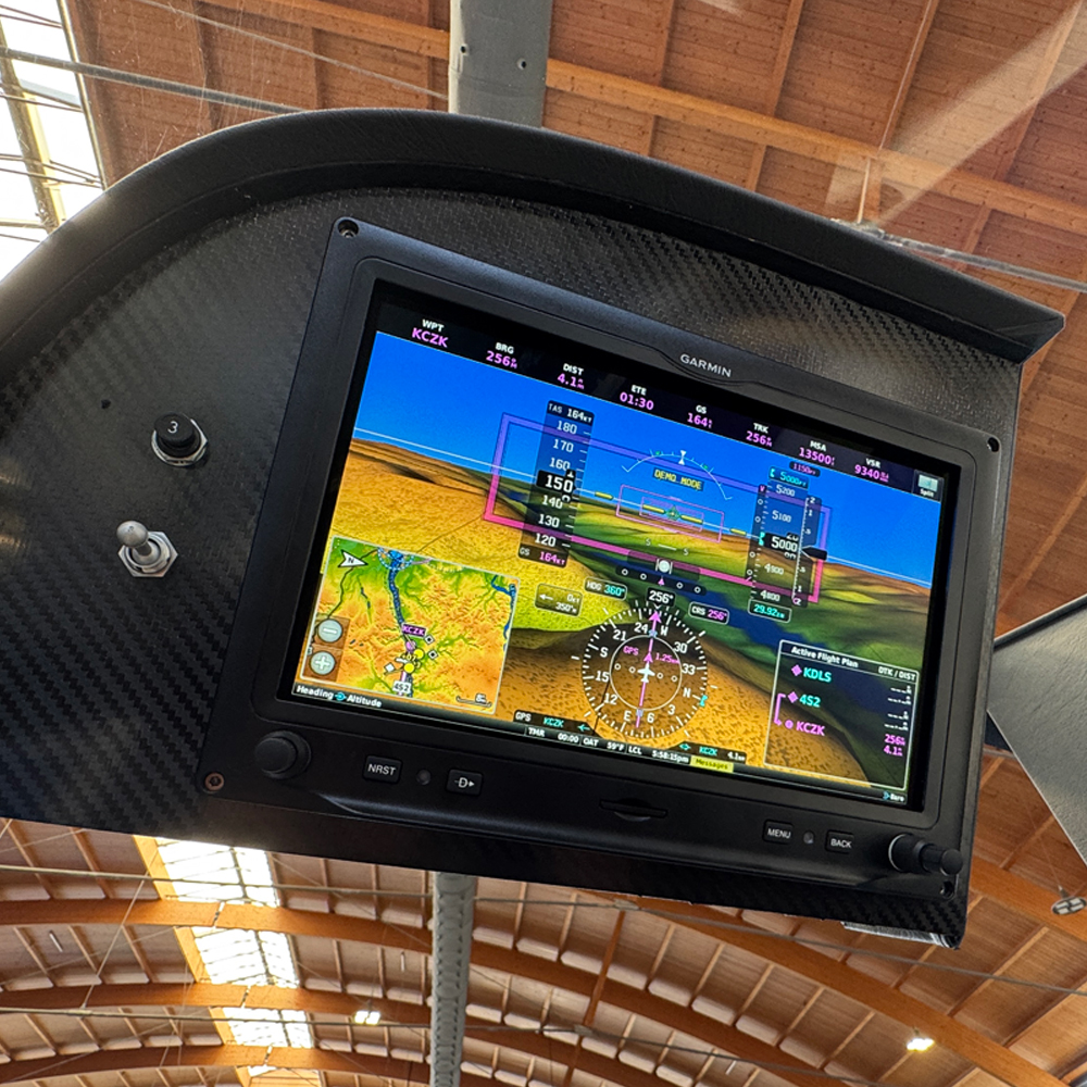 Atol Aurora Garmin G3X avionics