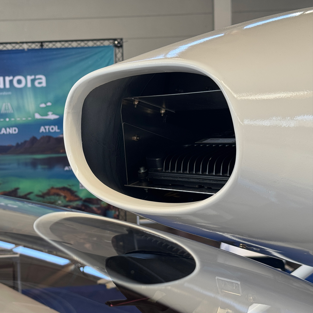 Atol Aurora engine air inlet